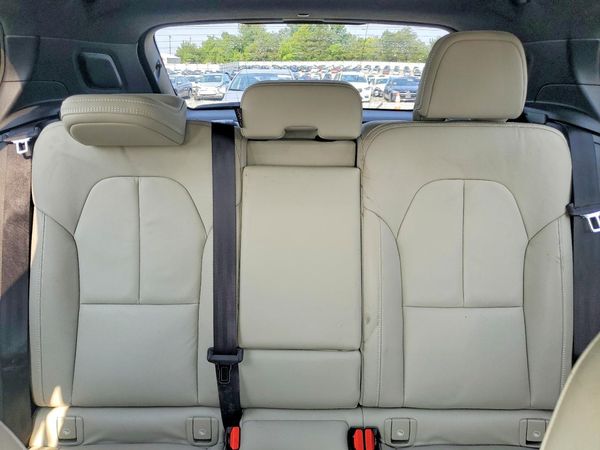 2019 VOLVO XC40 Inscription