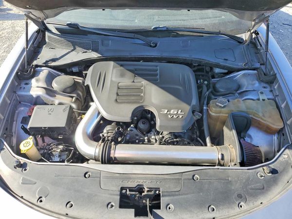 2018 DODGE CHARGER SXT