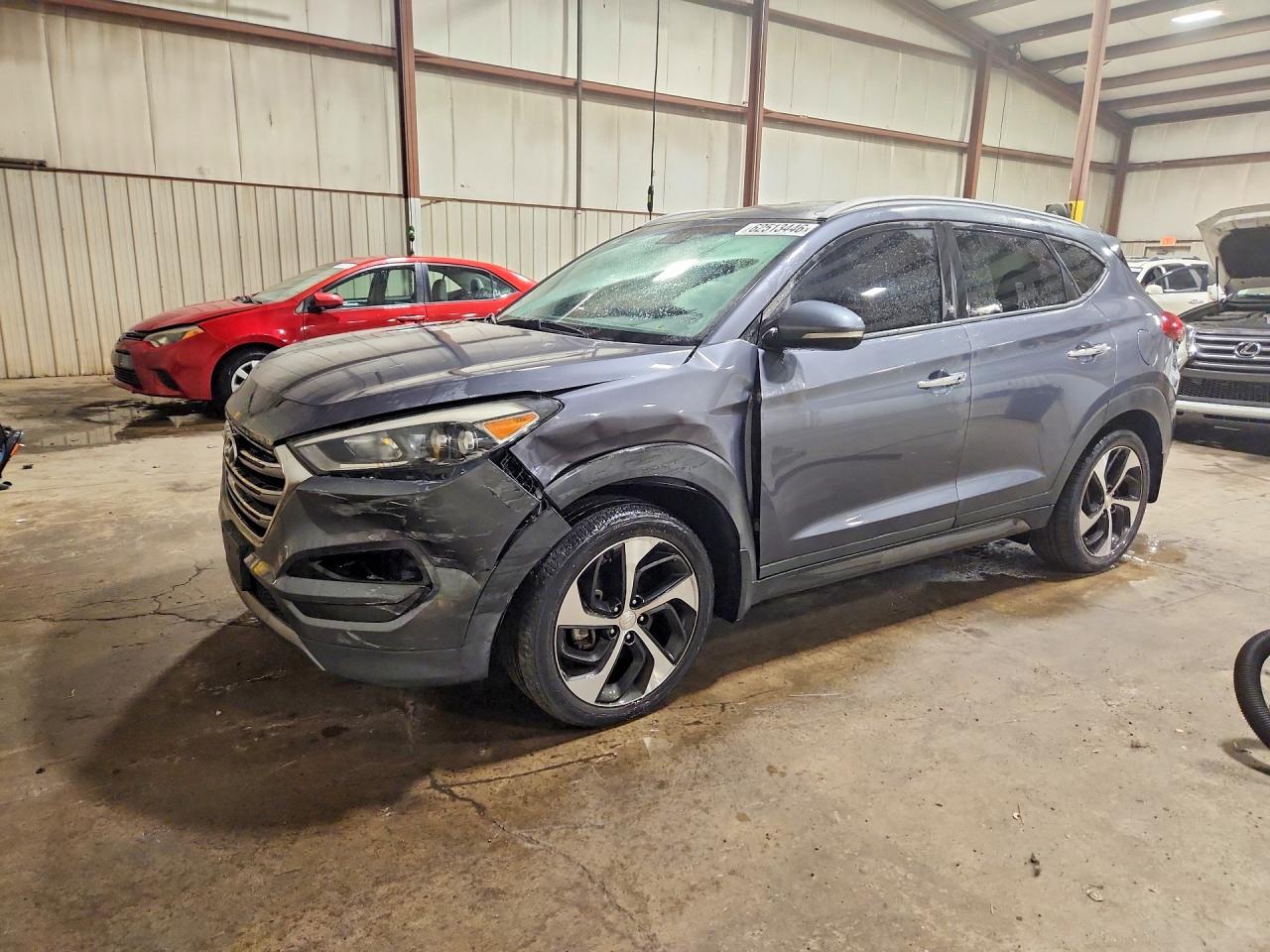 2016 HYUNDAI TUCSON