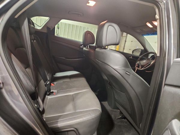 2016 HYUNDAI TUCSON