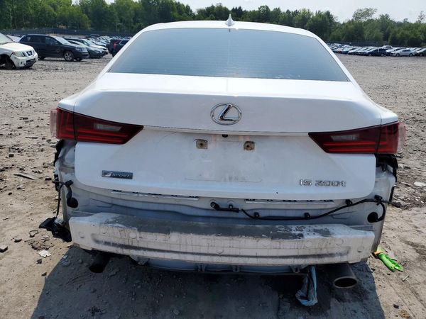 2016 LEXUS IS 200t