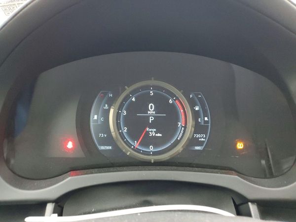 2016 LEXUS IS 200t
