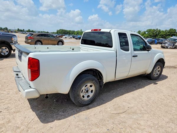 2019 NISSAN FRONTIER