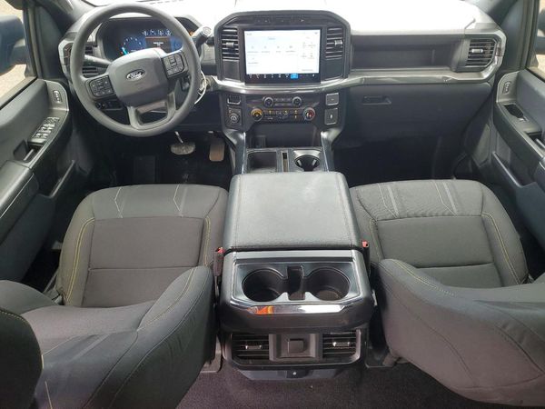 2024 FORD F150
