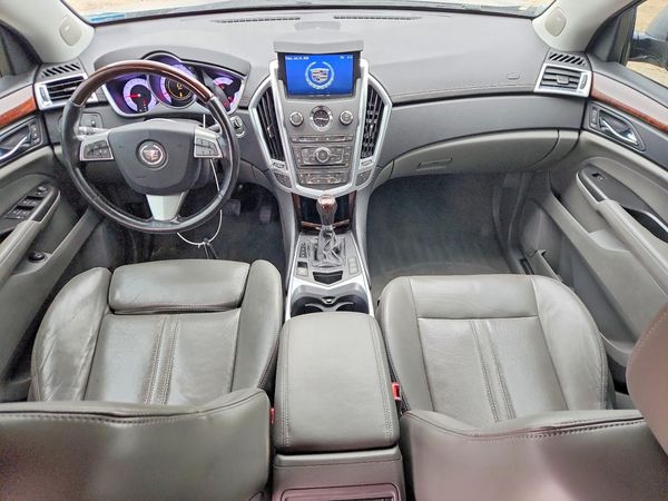 2012 CADILLAC SRX Luxury