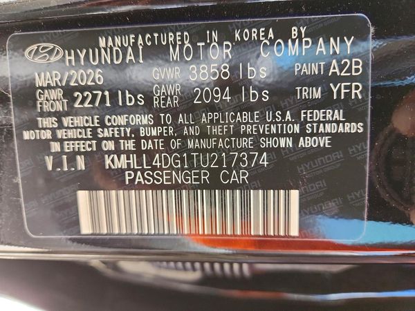 2026 HYUNDAI ELANTRA SE