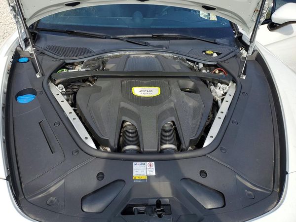 2021 PORSCHE PANAMERA 4 E-Hybrid
