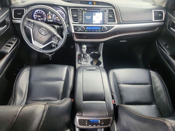 2016 TOYOTA HIGHLANDER Base/Hybrid