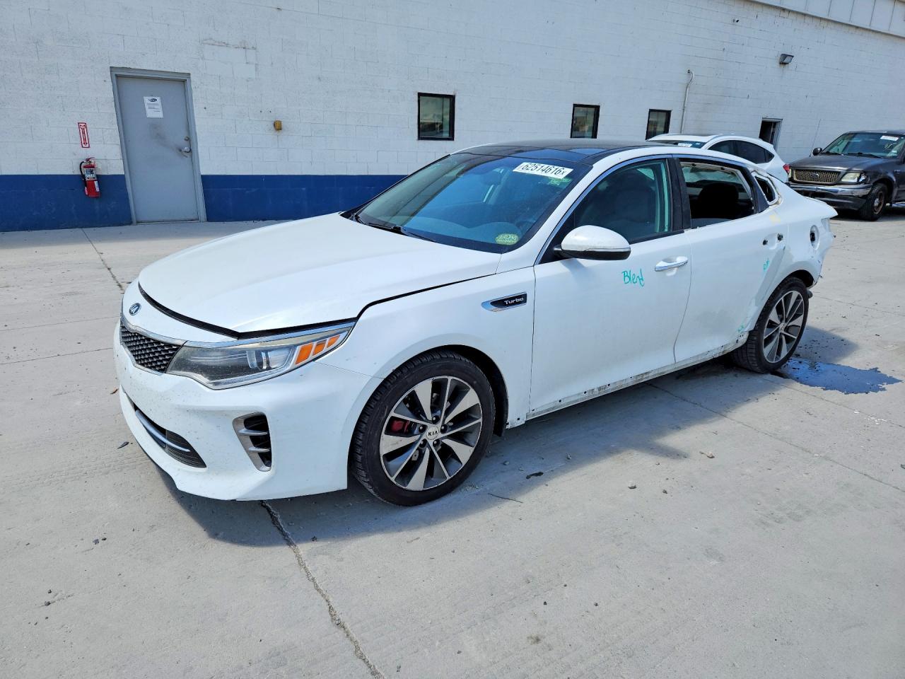2016 KIA OPTIMA TOP