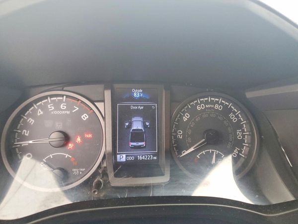 2016 TOYOTA TACOMA