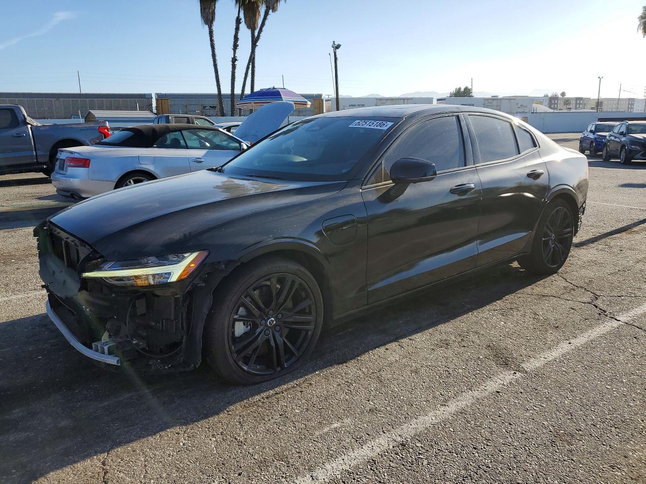 2024 VOLVO S60 Plus Black Edition