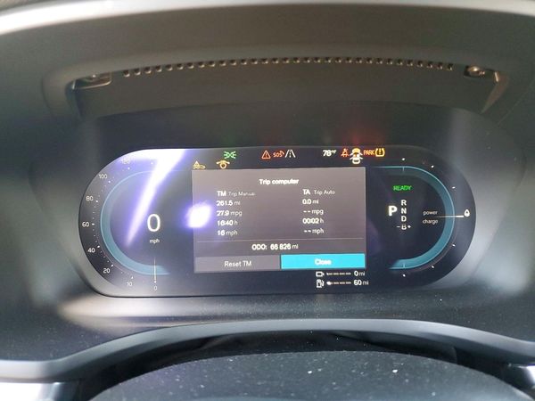 2024 VOLVO S60 Plus Black Edition