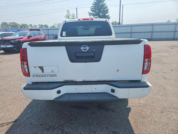 2020 NISSAN FRONTIER