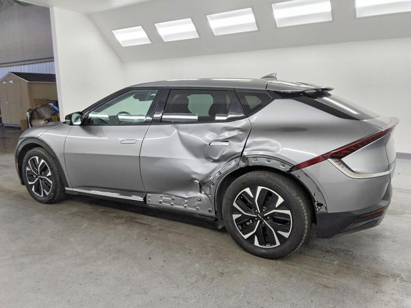 2023 KIA EV6 Light, Wind