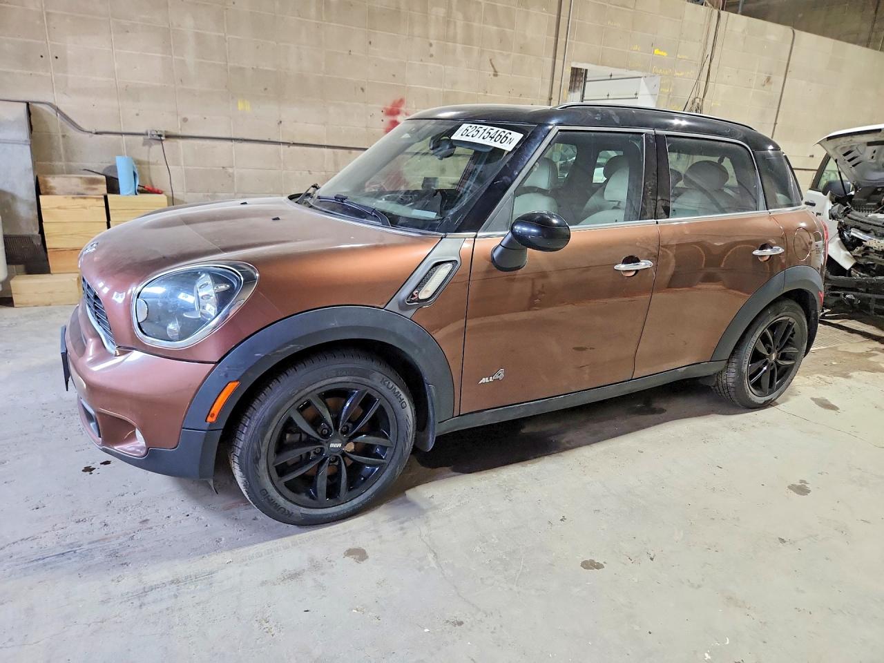2014 MINI COOPER