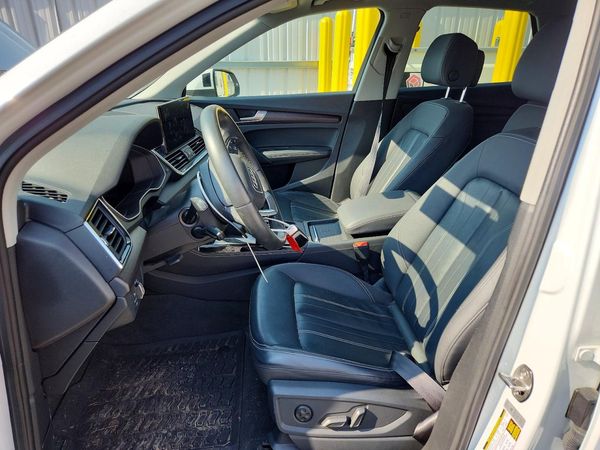 2021 AUDI Q5 quattro Premium Plus