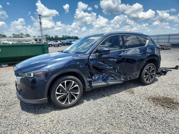 2022 MAZDA CX-5 Premium Package