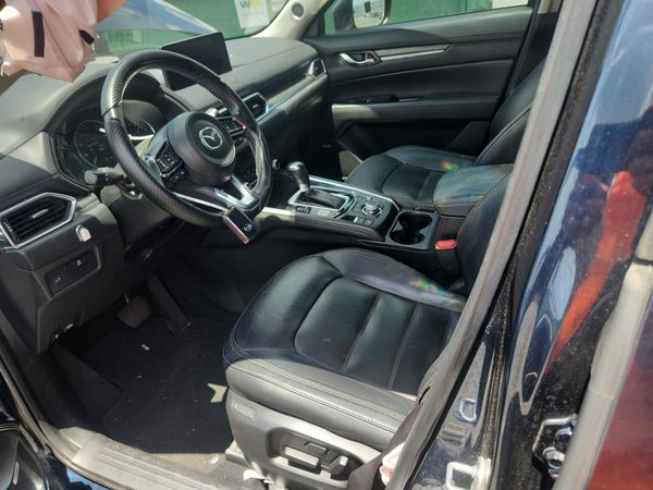 2022 MAZDA CX-5 Premium Package