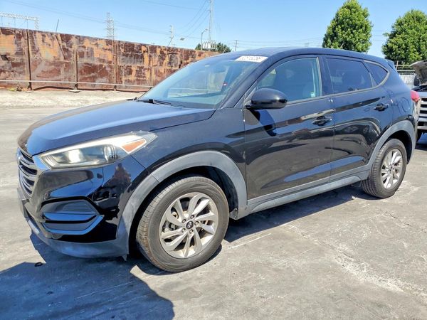 2018 HYUNDAI TUCSON SE Standard