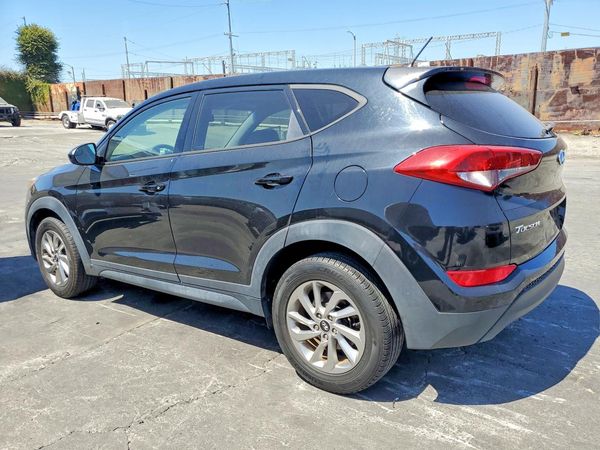 2018 HYUNDAI TUCSON SE Standard