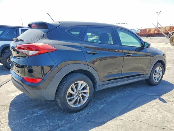 2018 HYUNDAI TUCSON SE Standard