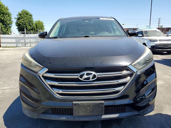 2018 HYUNDAI TUCSON SE Standard