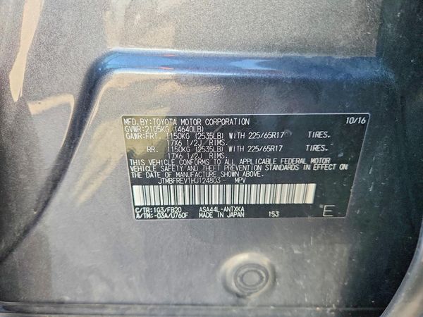 2017 TOYOTA RAV4 LE