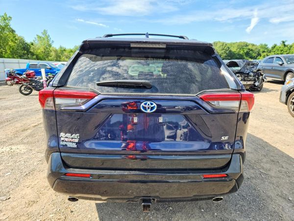 2023 TOYOTA RAV4 SE