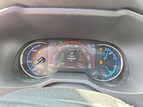 2023 TOYOTA RAV4 SE