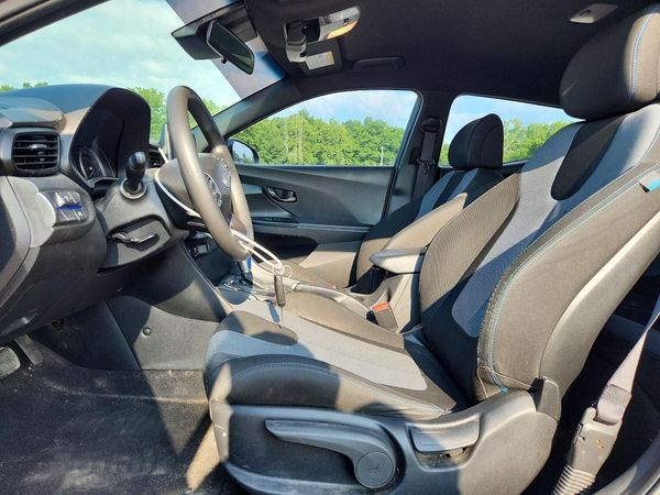 2020 HYUNDAI VELOSTER