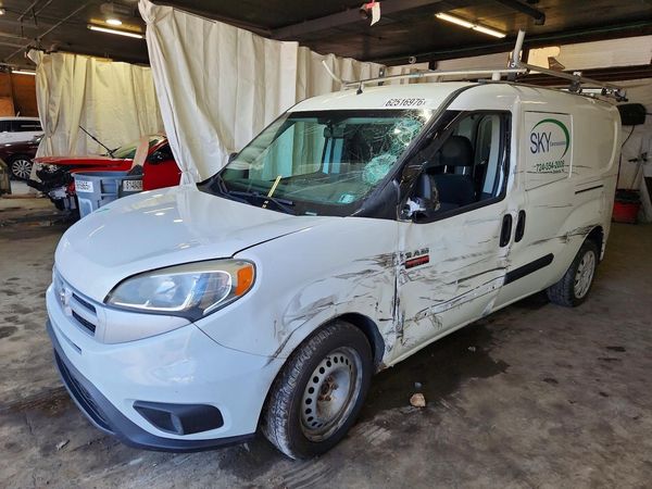 2017 RAM PROMASTER CITY SLT
