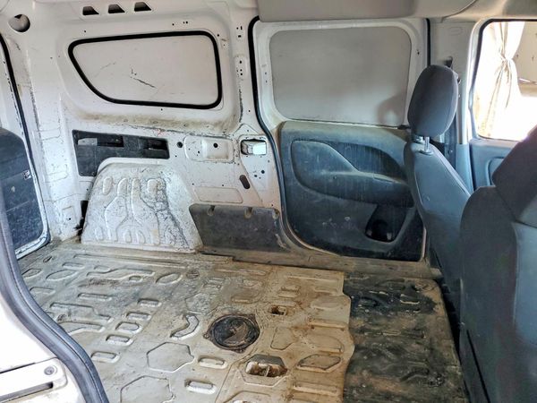 2017 RAM PROMASTER CITY SLT