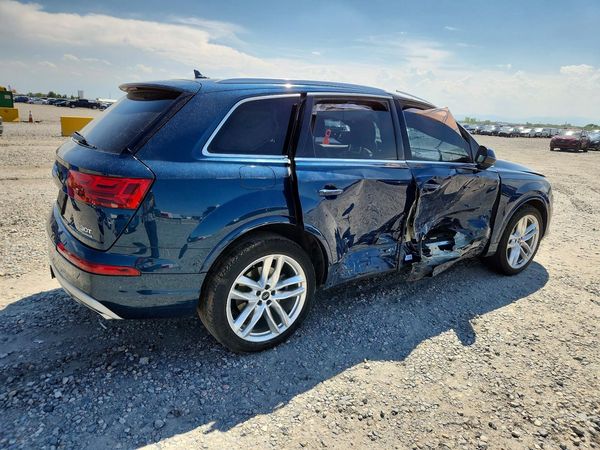 2018 AUDI Q7