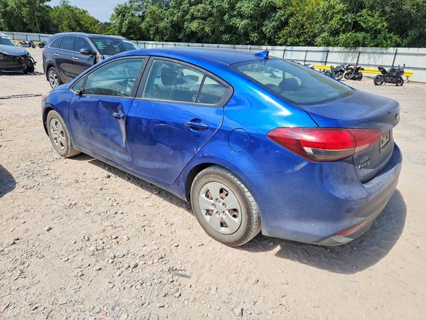 2017 KIA FORTE LX Base