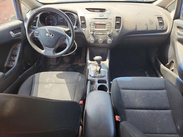 2017 KIA FORTE LX Base