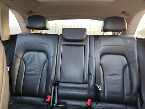 2012 AUDI Q5 Premium Plus