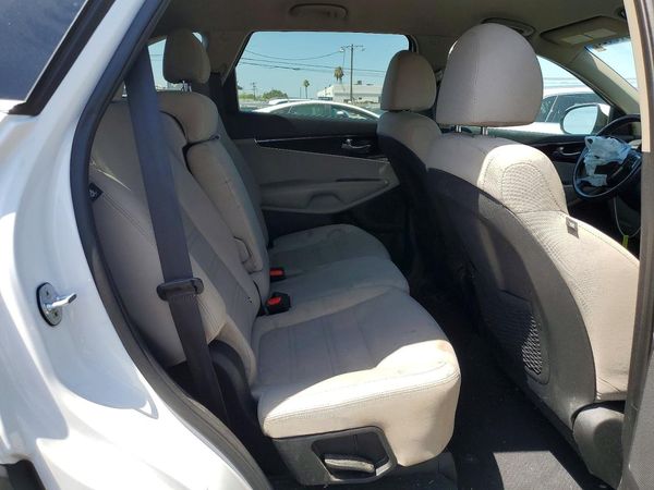 2019 KIA SORENTO L, LX, S