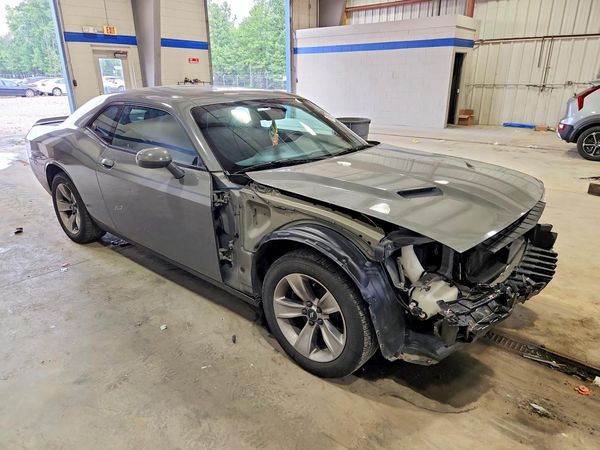 2019 DODGE CHALLENGER SXT
