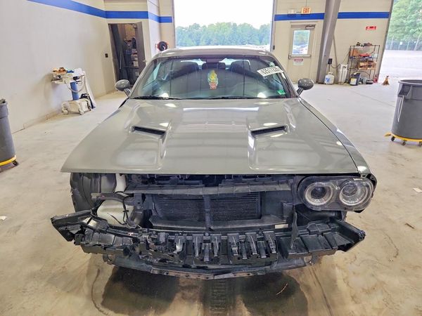 2019 DODGE CHALLENGER SXT