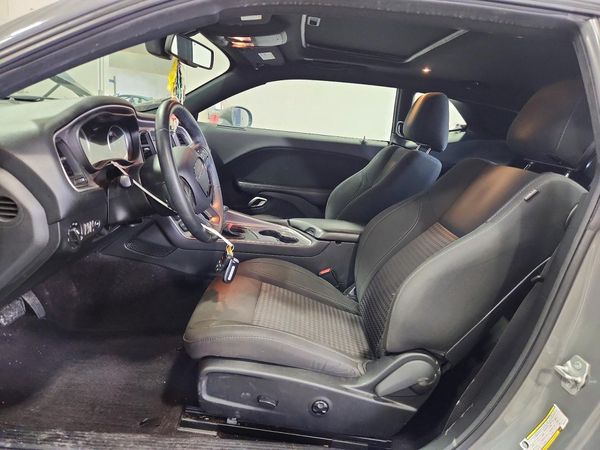 2019 DODGE CHALLENGER SXT