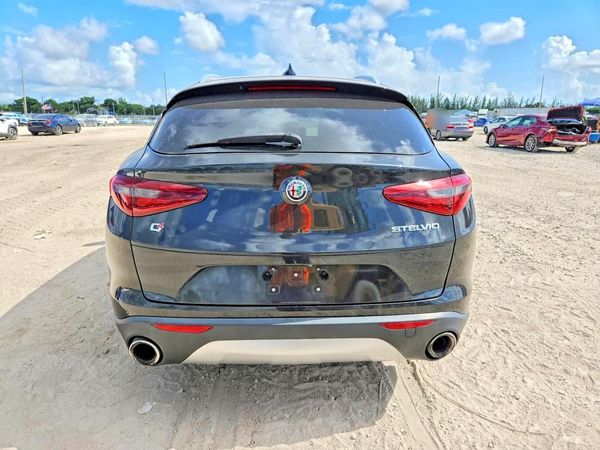 2018 ALFA ROMEO STELVIO TI AWD