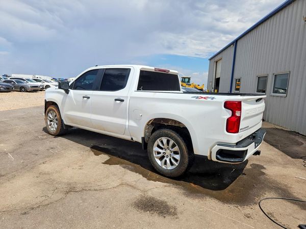 2020 CHEVROLET SILVERADO Custom