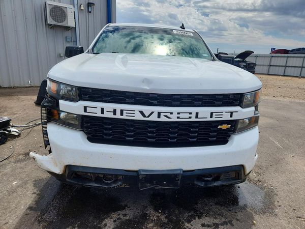 2020 CHEVROLET SILVERADO Custom