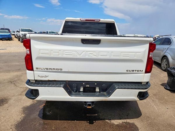 2020 CHEVROLET SILVERADO Custom