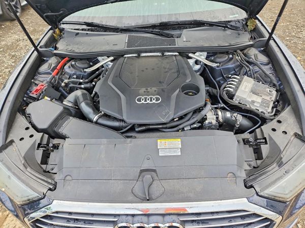 2022 AUDI A6 quattro Premium