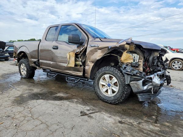 2017 FORD F150 SuperCab