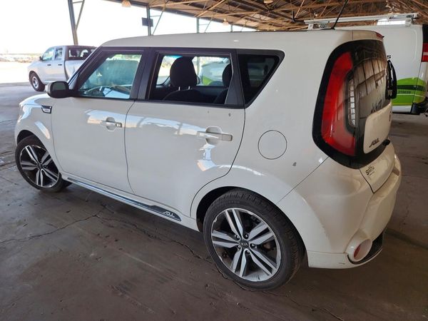 2016 KIA SOUL