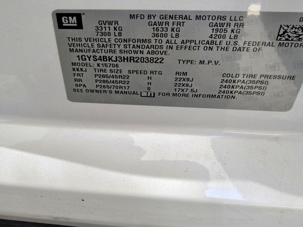 2017 CADILLAC ESCALADE Luxury