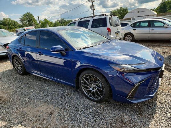 2025 TOYOTA CAMRY