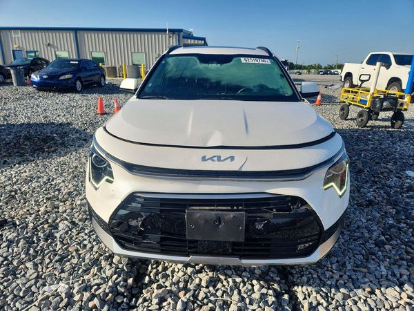 2024 KIA NIRO EX